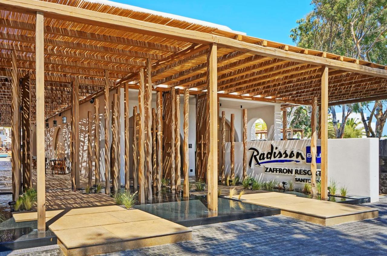 Radisson Blu Zaffron Resort, Santorini (Adults Only) Kamari  Bagian luar foto