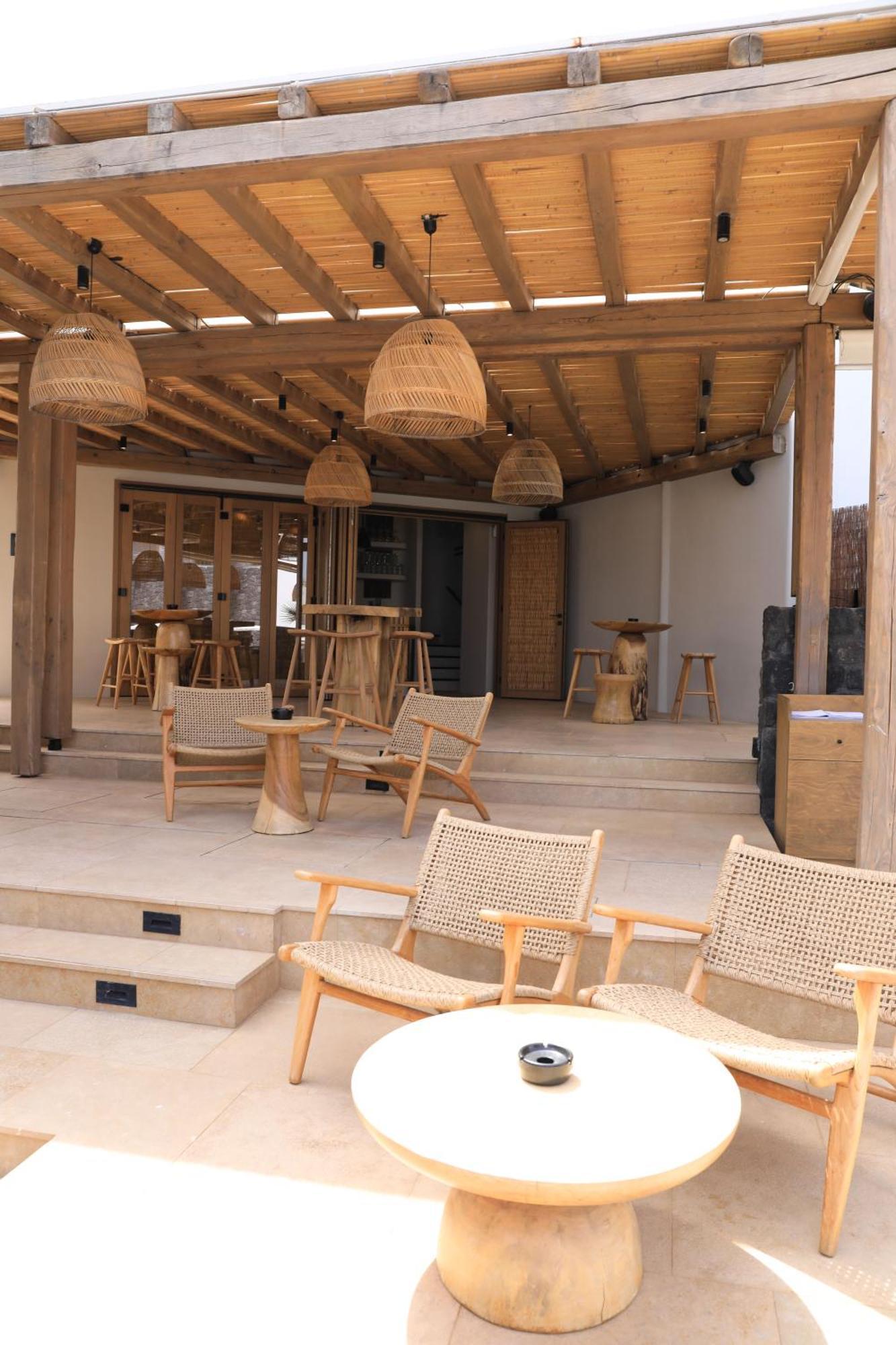 Radisson Blu Zaffron Resort, Santorini (Adults Only) Kamari  Bagian luar foto